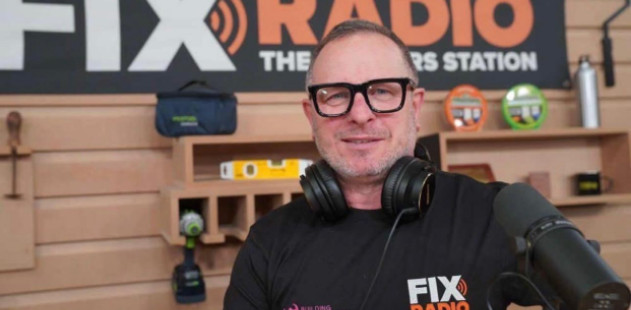 Fix Radio - Mark Millar DIY SOS Interview with Kelly Cartwright